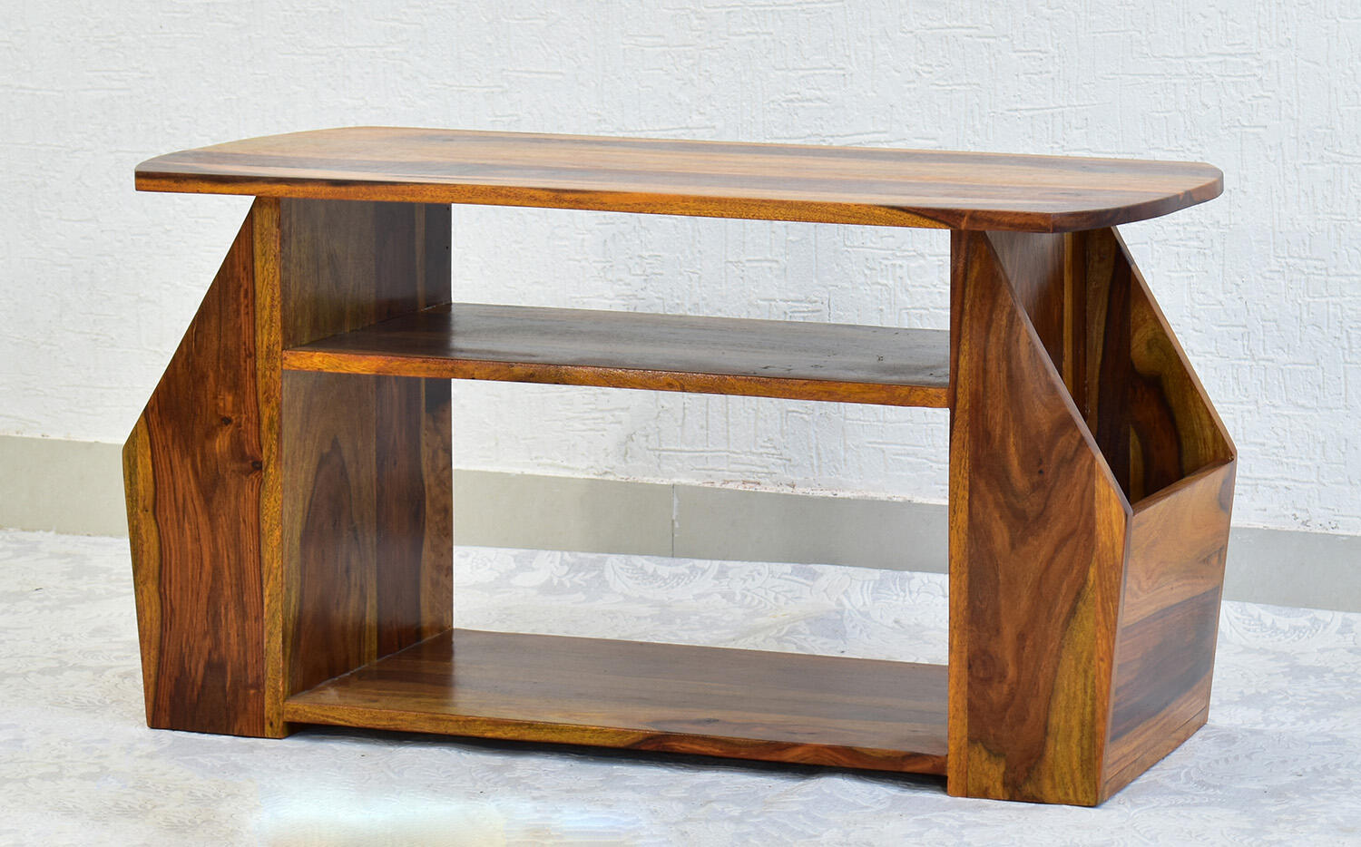 Bella Side Table/Magazine Rack